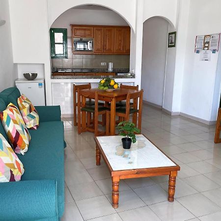 Spacious Sunny Relaxing Lanzarote Villa Пуерто дел Кармен Екстериор снимка