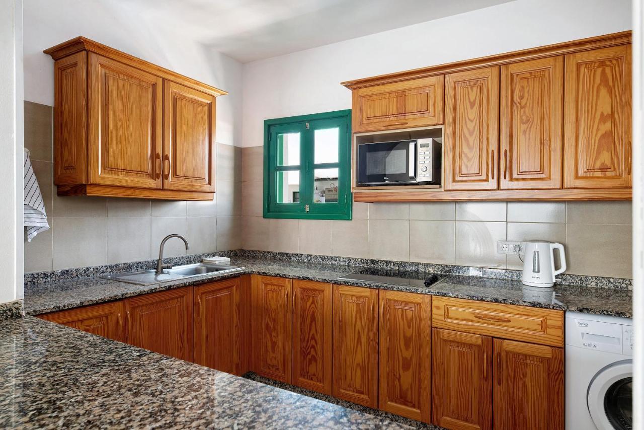 Spacious Sunny Relaxing Lanzarote Villa Пуерто дел Кармен Екстериор снимка