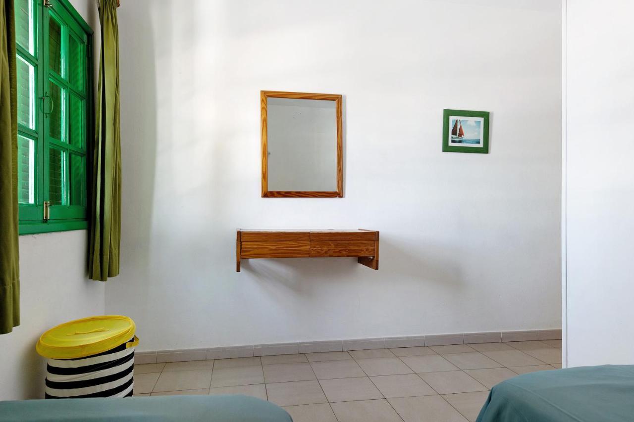 Spacious Sunny Relaxing Lanzarote Villa Пуерто дел Кармен Екстериор снимка